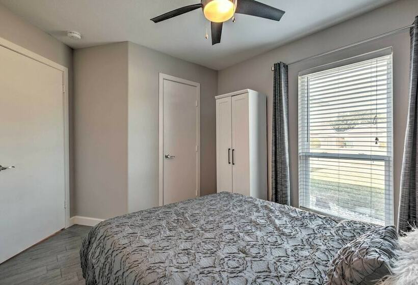 North Texas Home W/ Yard Near Frisco Star!