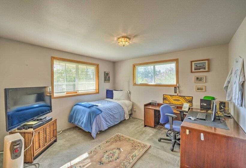 Oak Harbor Hideaway 5 Mi To Deception Pass!