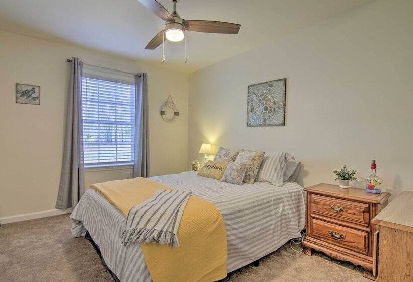 Ocean View Escape ~ 4 Miles To Bethany Beach!