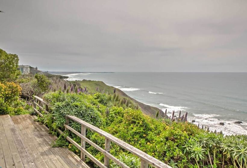 Oceanfront Irish Beach Home: Private Beach Access!