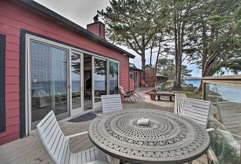 Oceanfront Point Arena House W/ Lovely Deck!