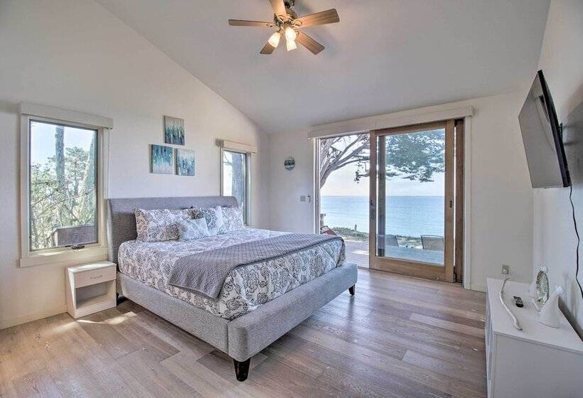 Oceanfront Point Arena House W/ Lovely Deck!