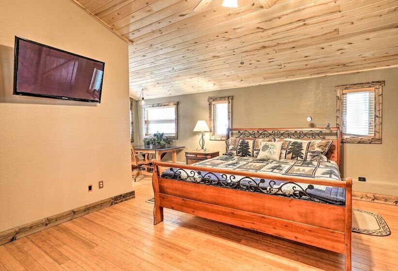 Pagosa Springs Gem W/ Yard, Decks + Mtn Views!
