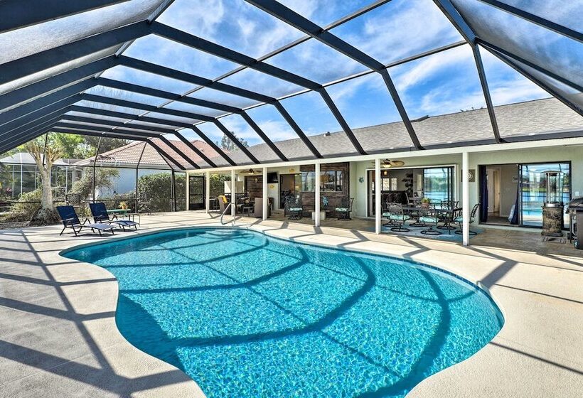 Palm Coast Home W/ Outdoor Oasis & Private Dock!