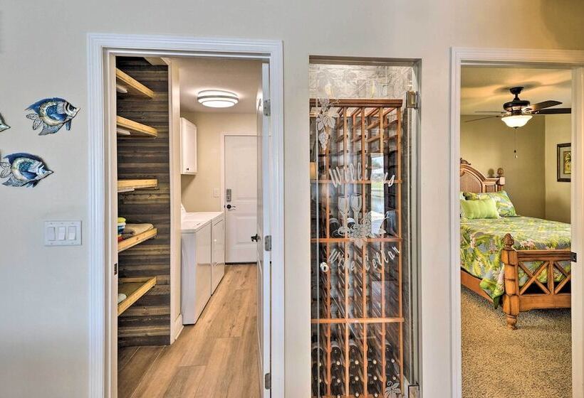 Palm Coast Home W/ Outdoor Oasis & Private Dock!