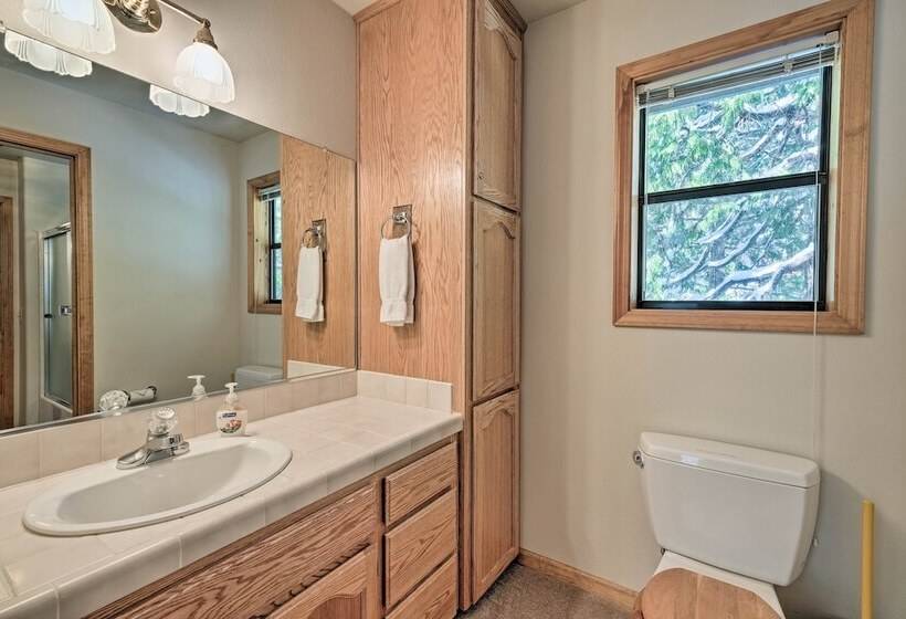 Near Bear Valley: Peaceful Arnold Home W/ Hot Tub