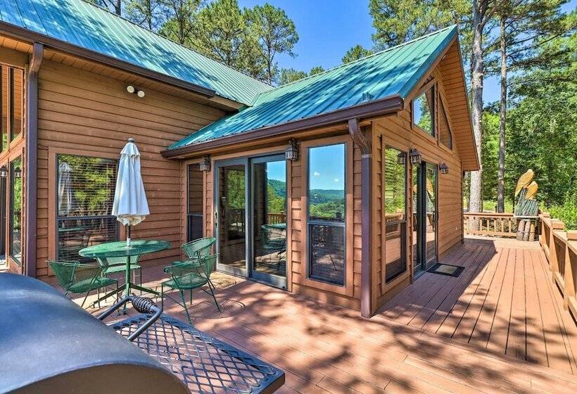 Peaceful Cabin W/ Deck + Scenic Mtn Views!
