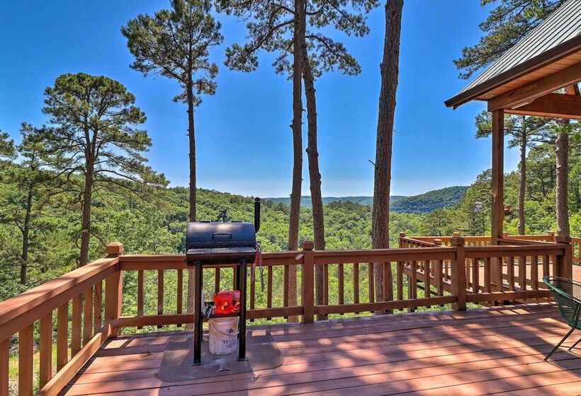 Peaceful Cabin W/ Deck + Scenic Mtn Views!