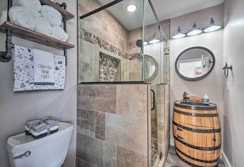 Peaceful Cookeville Cabin On 52 Acres!