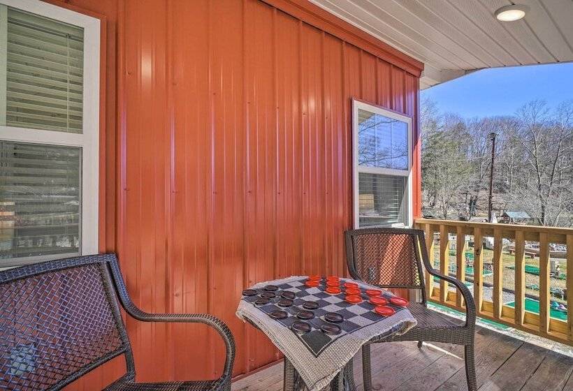 Peaceful Cookeville Cabin On 52 Acres!