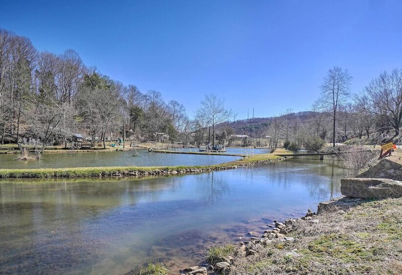 Peaceful Cookeville Cabin On 52 Acres!