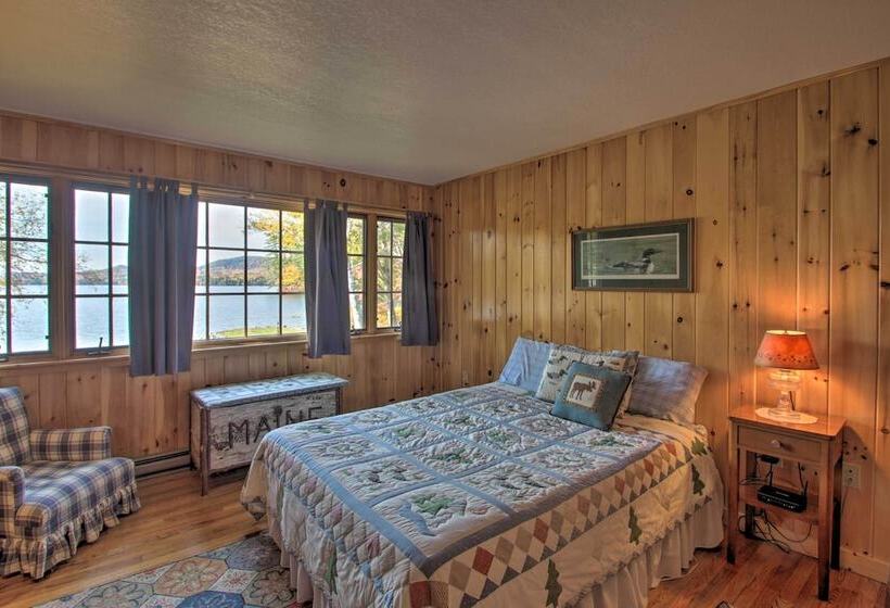 Lakefront Escape W/ Deck & Kayaks In Lovell!