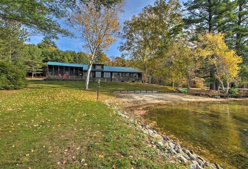 Lakefront Escape W/ Deck & Kayaks In Lovell!