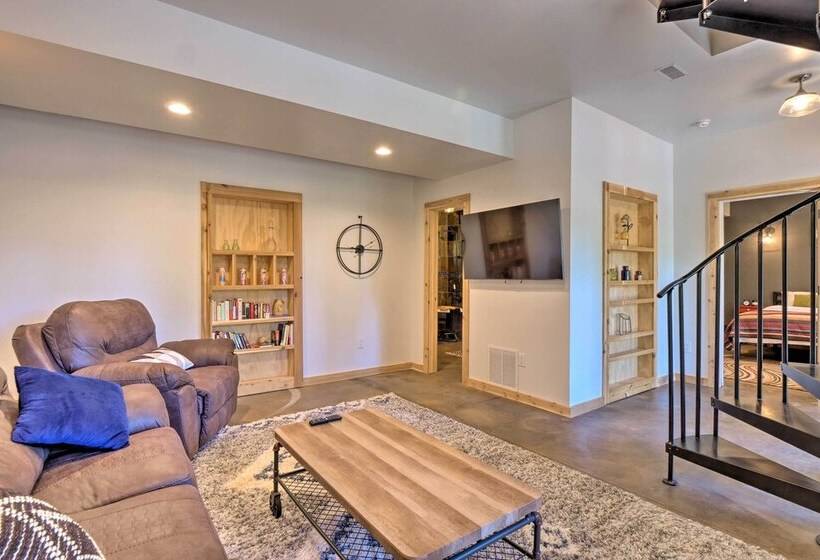 24 0132 Alma Retreat W/ Deck: 17 Mi To Skiing