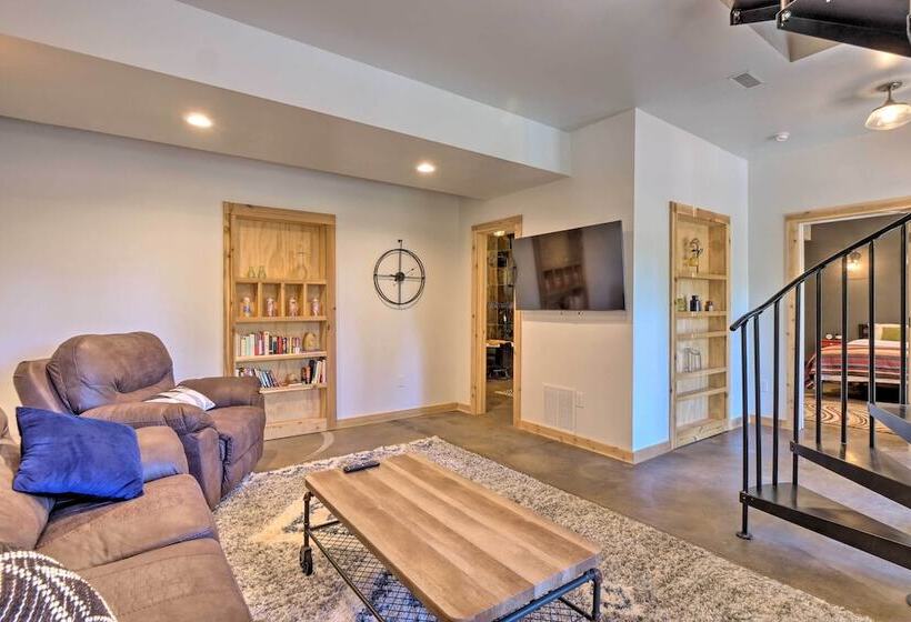 24 0132 Alma Retreat W/ Deck: 17 Mi To Skiing