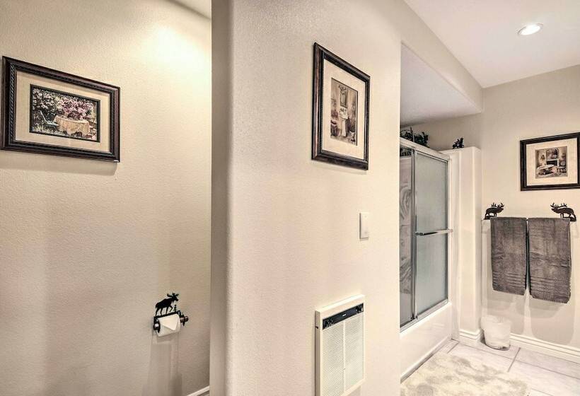 Picturesque Duck Creek Retreat W/ Fire Pit!