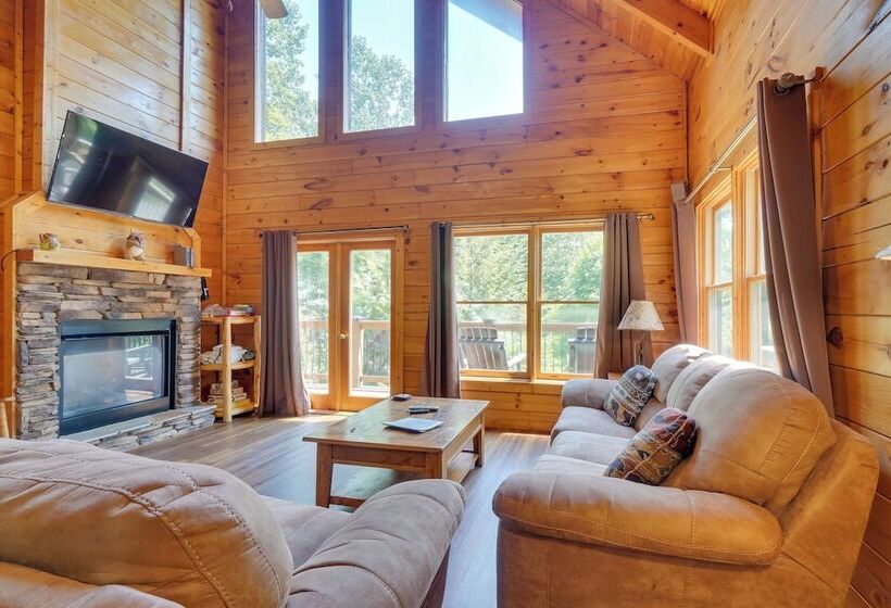 Pigeon Forge Cabin W/ Hot Tub: 5 Mi To Dollywood