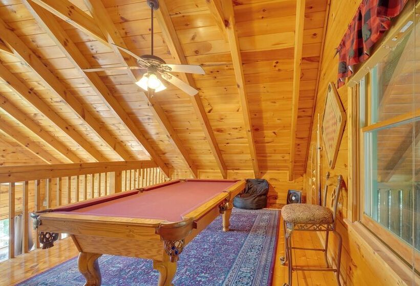 Pigeon Forge Cabin W/ Hot Tub: 5 Mi To Dollywood