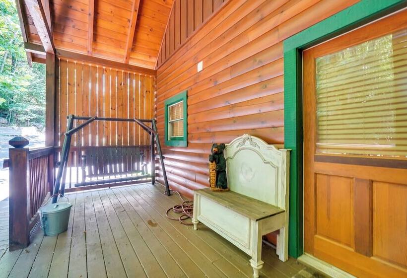 Pigeon Forge Cabin W/ Hot Tub: 5 Mi To Dollywood