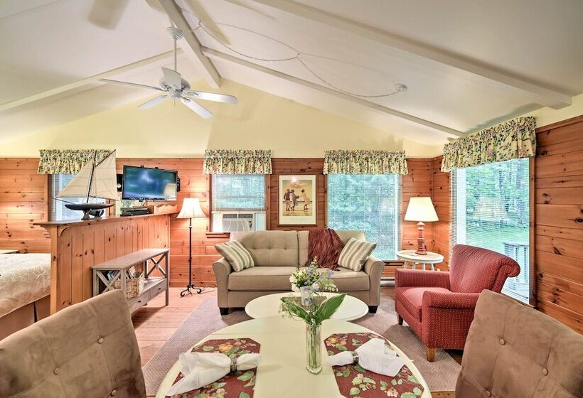 Pine Cottage  Duplex W/ Deck: Walk To State Park!