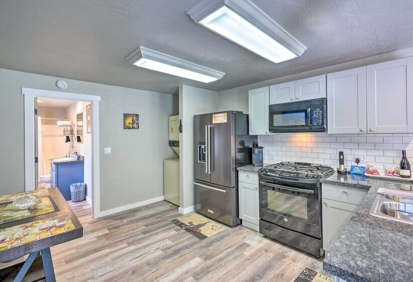 Fire Pit + Bbq: Wine Country Home In Placerville!