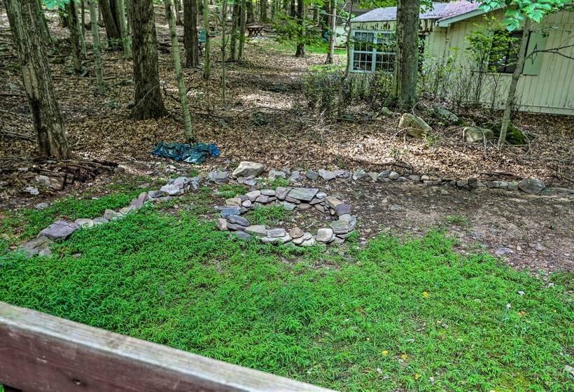 Pocono Log Cabin: Fireplace, Fire Pits & Amenities