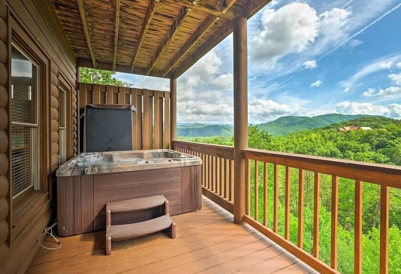 Private Cabin W/ Tree Top Mtn Views: Pets Welcome