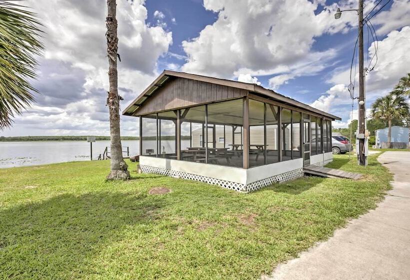 Quaint Silver Springs Cabin W/ Direct Lake Access!