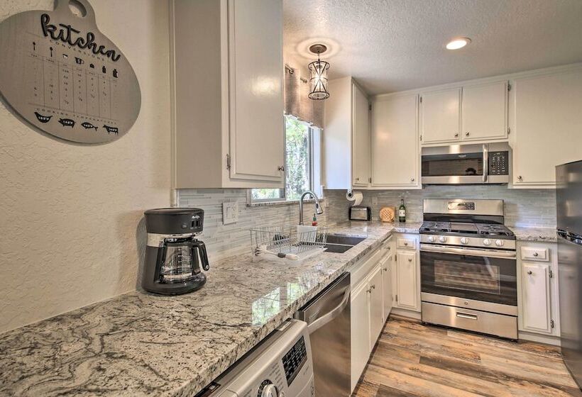 Quiet Lake Arrowhead Retreat W/ Large Deck!