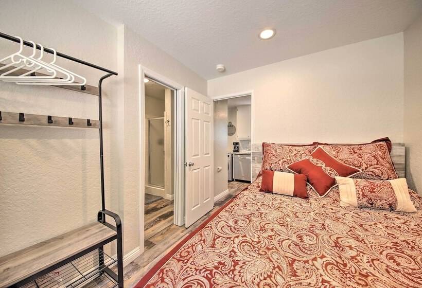 Quiet Lake Arrowhead Retreat W/ Large Deck!