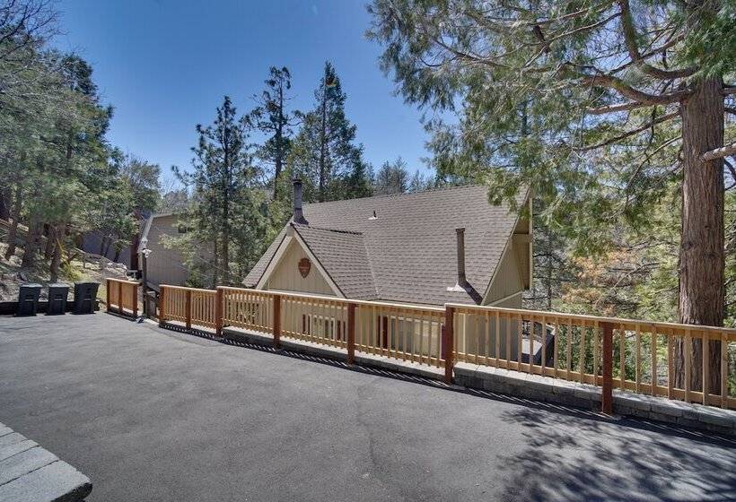 Quiet Lake Arrowhead Retreat W/ Large Deck!