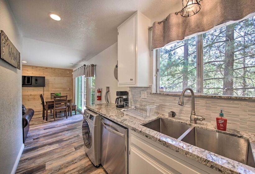 Quiet Lake Arrowhead Retreat W/ Large Deck!