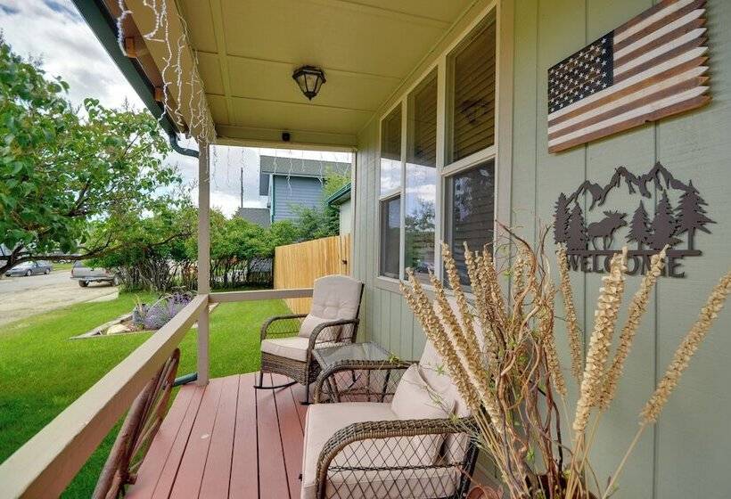 Red Lodge Retreat W/ Hot Tub: 3 Blocks To Downtown