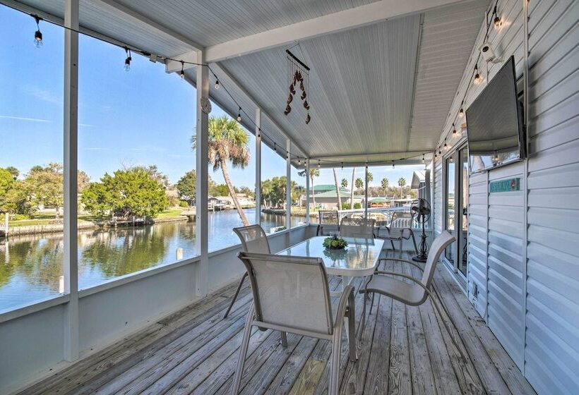 Retreat On The River W/ Boat Dock, Porch, & Grill!