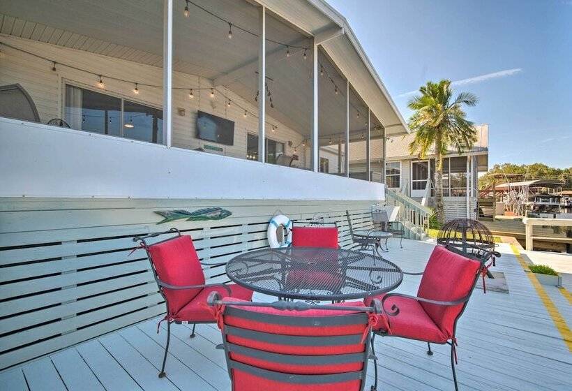 Retreat On The River W/ Boat Dock, Porch, & Grill!