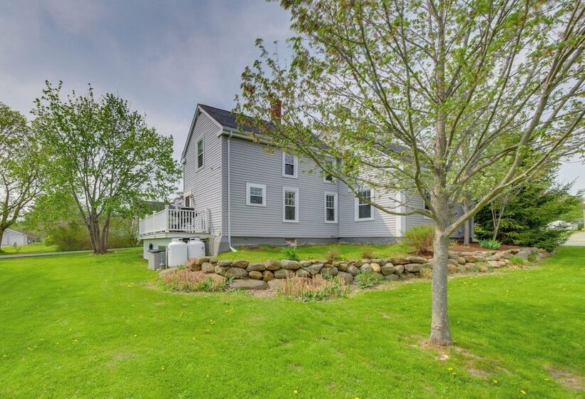 Rockland Home W/ Deck 5 Mins To Historic Downtown!