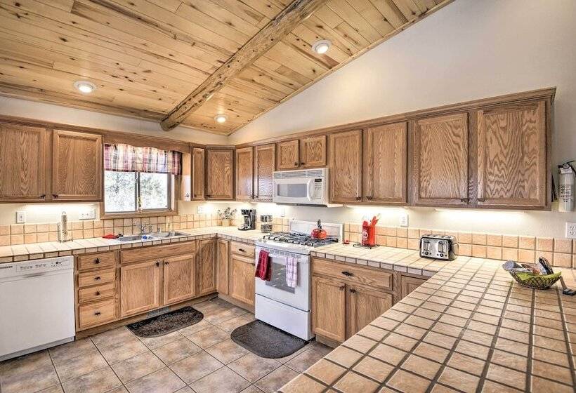 Rocky Mountain Home W/ Deck   Near Fishing & Dtwn!