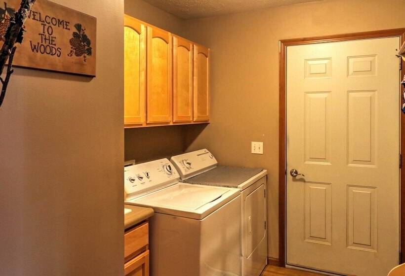 Roomy House On 2 Acres   2 Mi To Egg Harbor Beach!