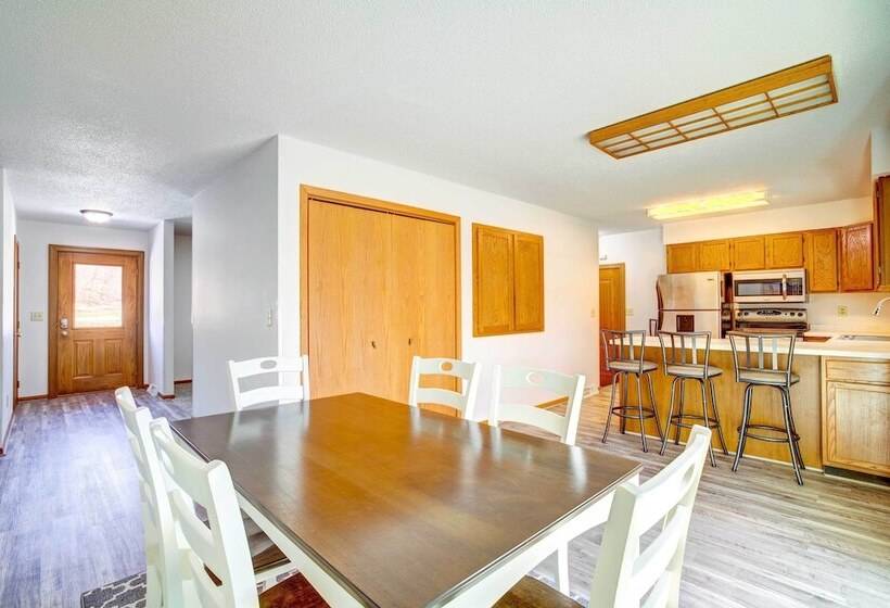 Rural Readstown House W/ Deck + Grill