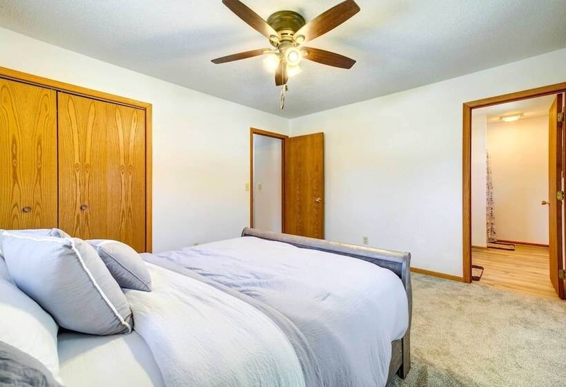 Rural Readstown House W/ Deck + Grill