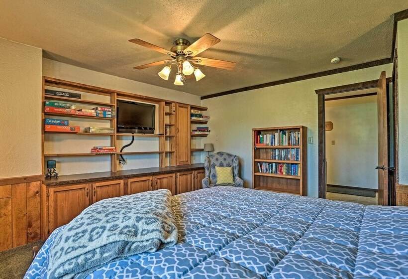 Rustic Black Hills Retreat W/ Expansive Views