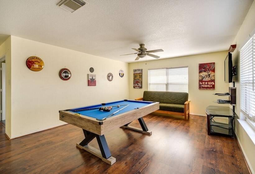 San Antonio Home W/ Private Hot Tub + Pool!