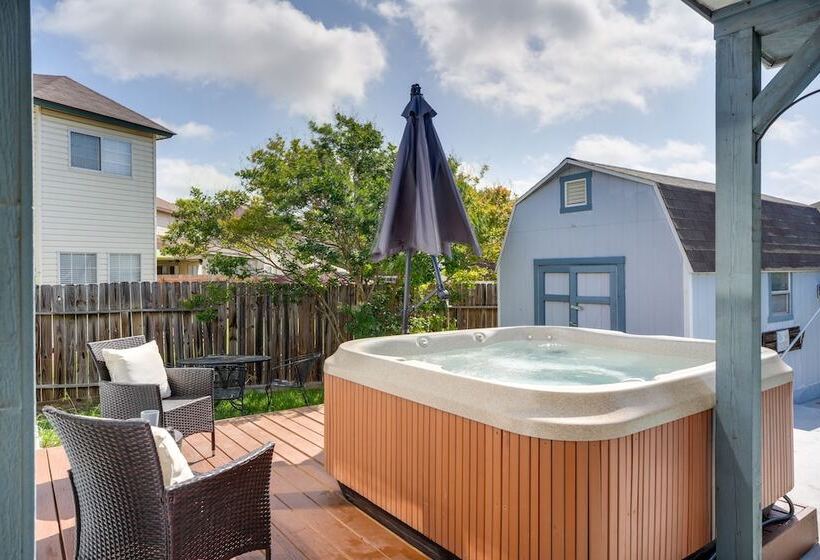San Antonio Home W/ Private Hot Tub + Pool!