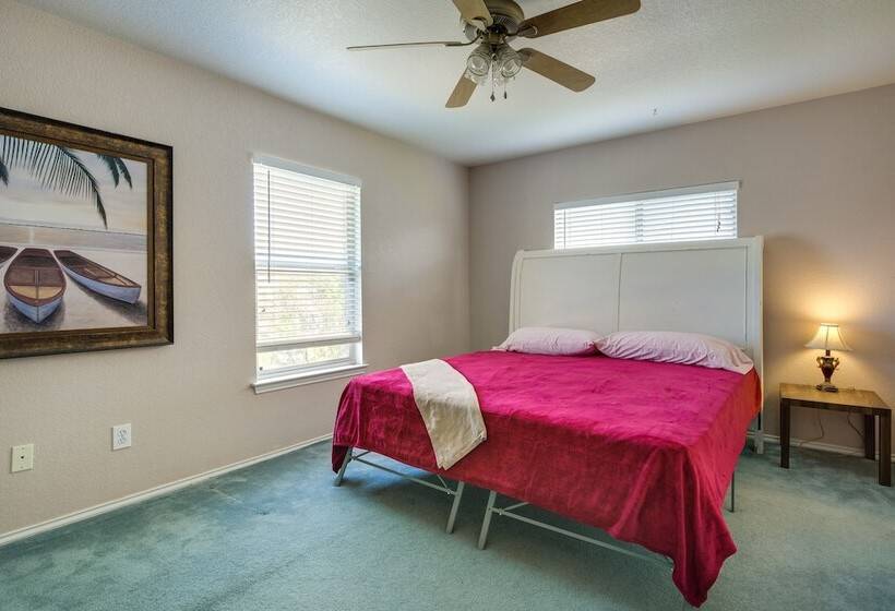 San Antonio Home W/ Private Hot Tub + Pool!