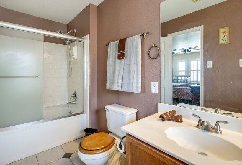 San Antonio Home W/ Private Hot Tub + Pool!