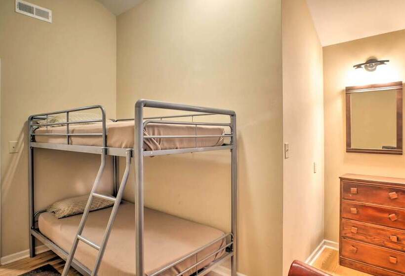 Scottsboro Cabin W/ Fire Pit & Resort Access