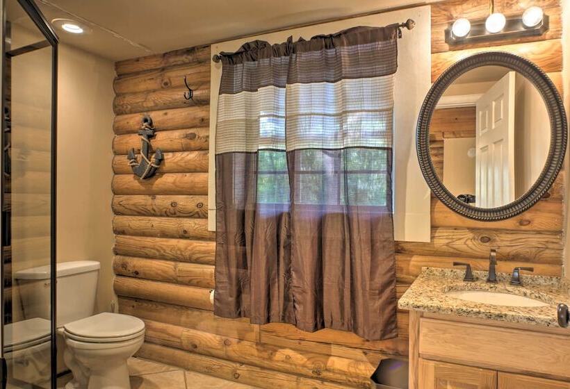 Scottsboro Cabin W/ Fire Pit & Resort Access