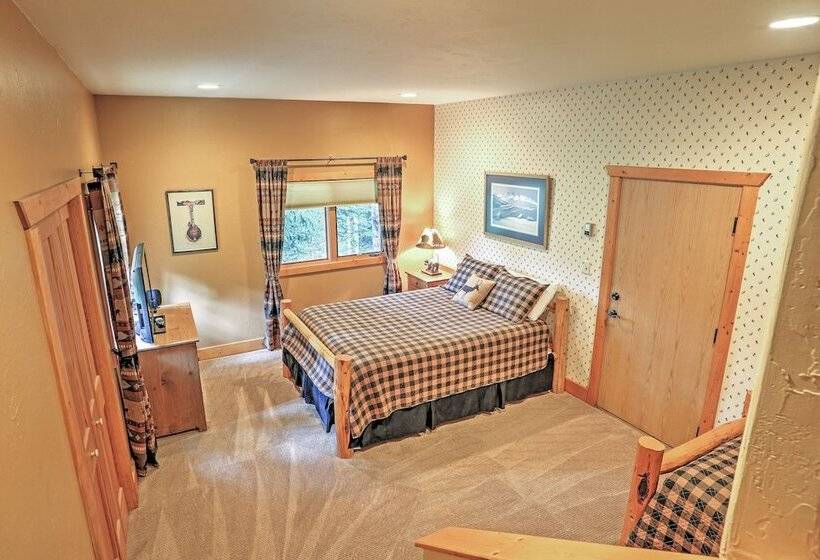 Ski In/ski Out Telluride Home W/ Deck & Hot Tub!