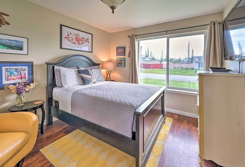 Soldotna Home W/ Yard, Walk To Kenai River!