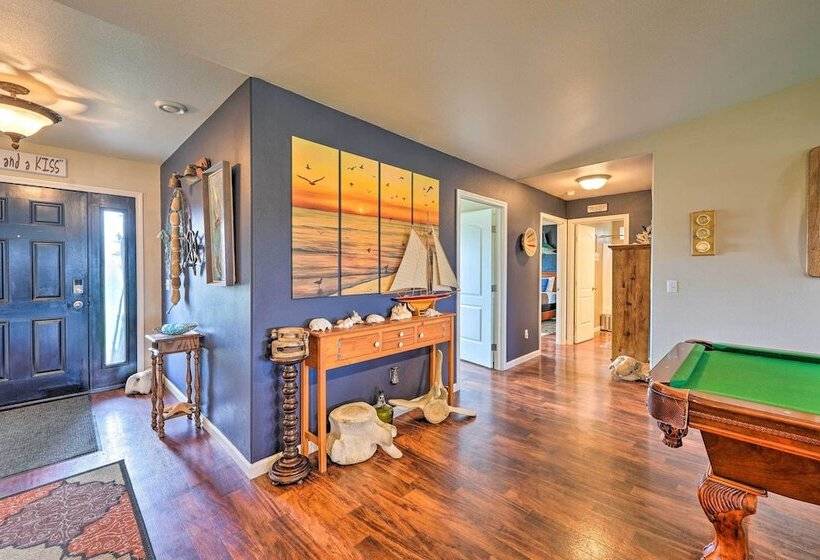 Soldotna Home W/ Yard, Walk To Kenai River!